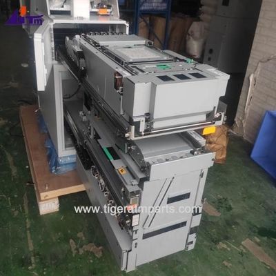 NCR 셀프서브 87 리사이클러 NCR 6687 은행 ATM 기계 외관 벽을 통해 현금 리사이클러